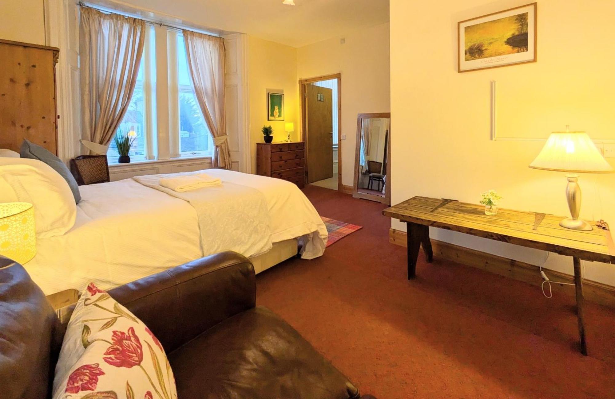 Hollybank - Ensuite Room & Use Of Large Shared Kitchen Dumfries Exterior foto
