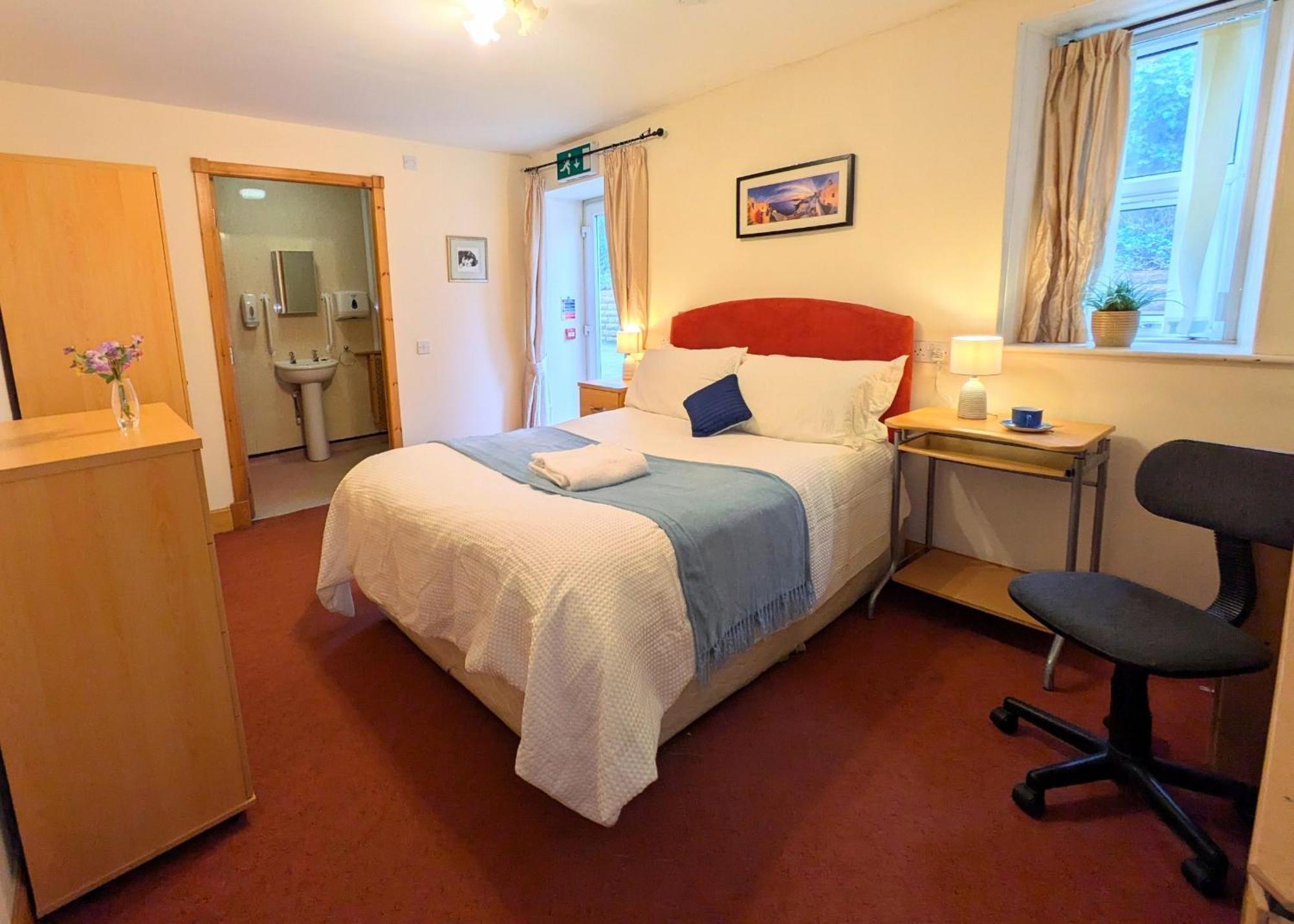 Hollybank - Ensuite Room & Use Of Large Shared Kitchen Dumfries Exterior foto