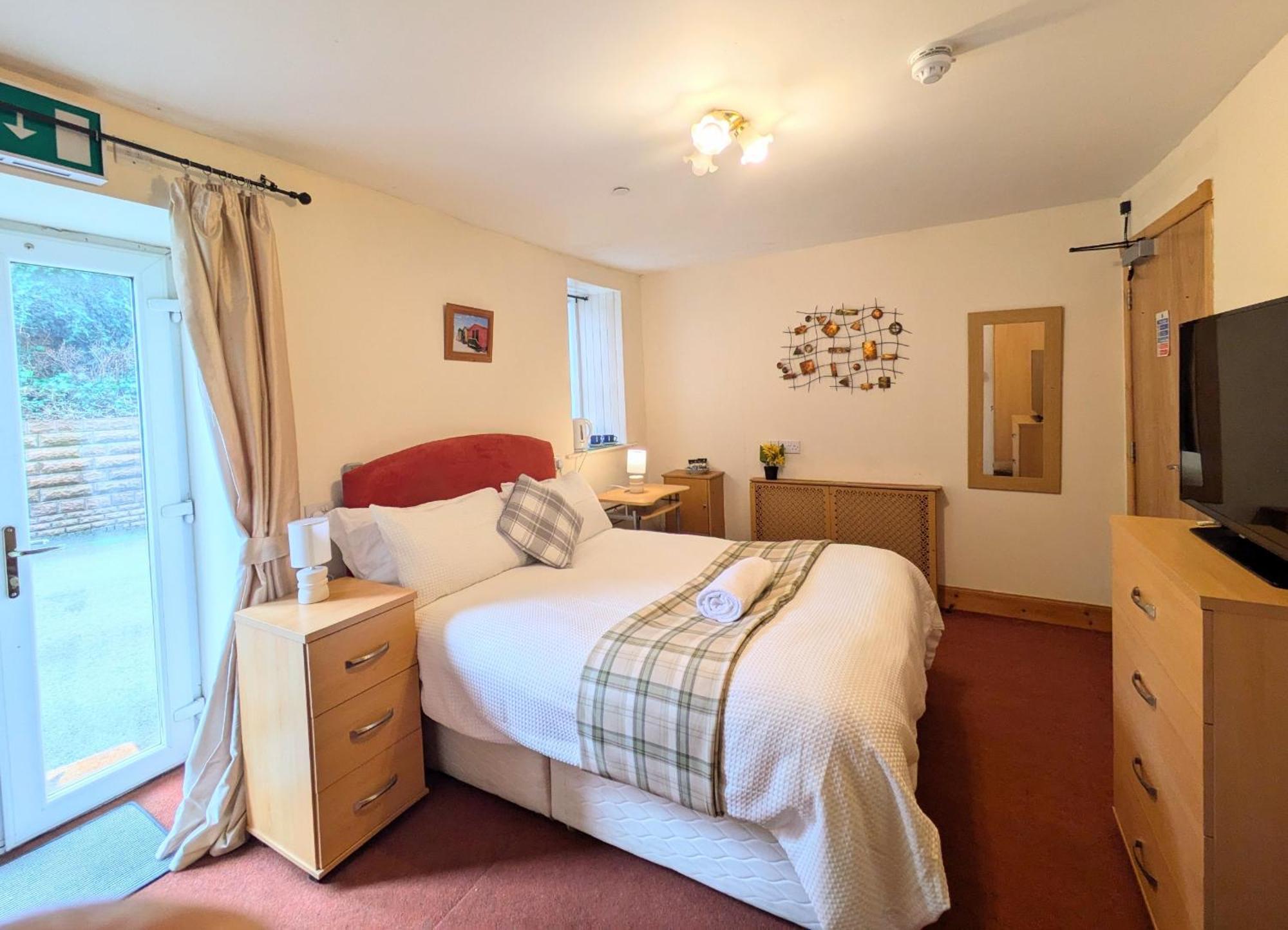 Hollybank - Ensuite Room & Use Of Large Shared Kitchen Dumfries Exterior foto